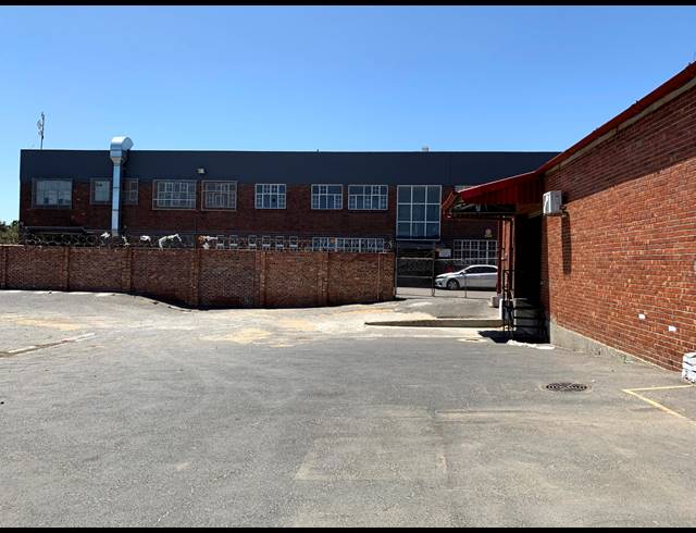 2,785M² WAREHOUSE TO LET IN PAROW INDUSTRIAL